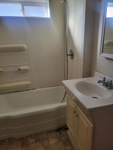 2678 Sand Creek Road, Grants Pass, OR 97527