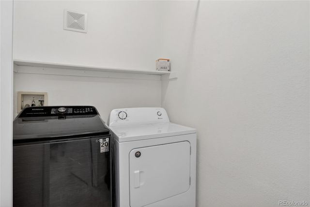 1631 W Canal Circle 818, Littleton, CO 80120