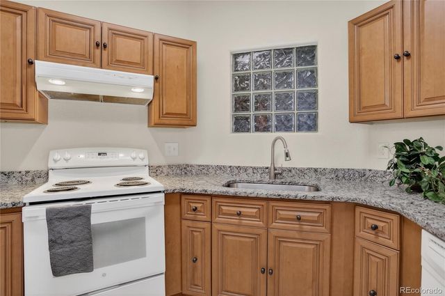 1631 W Canal Circle 818, Littleton, CO 80120