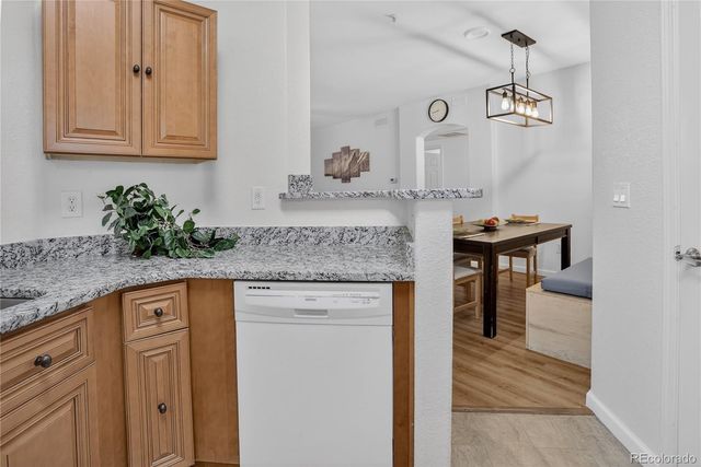 1631 W Canal Circle 818, Littleton, CO 80120