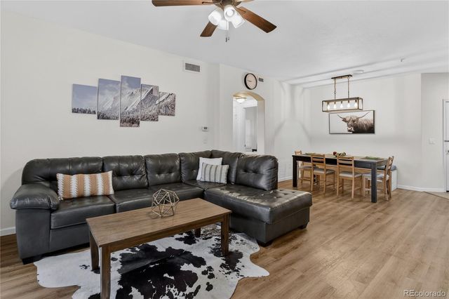 1631 W Canal Circle 818, Littleton, CO 80120