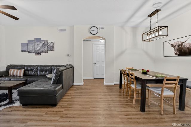 1631 W Canal Circle 818, Littleton, CO 80120