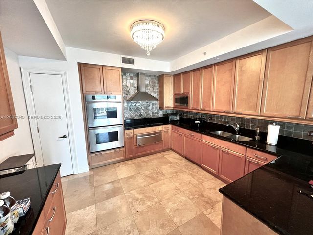 3201 NE 183rd Street 2305, Aventura, FL 33160
