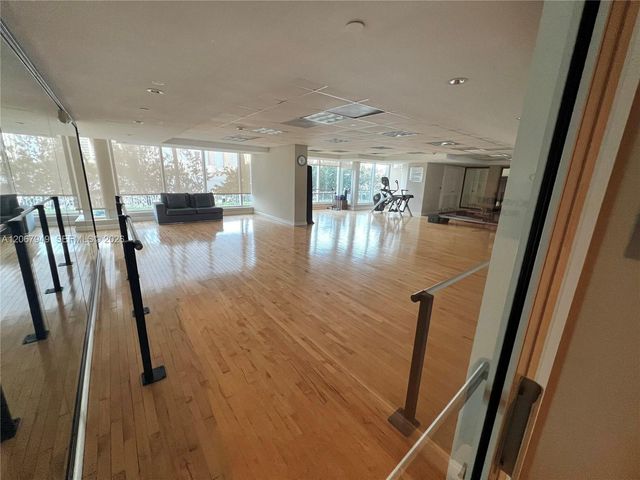 3201 NE 183rd Street 2305, Aventura, FL 33160