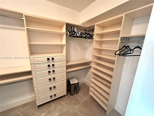 3201 NE 183rd Street 2305, Aventura, FL 33160