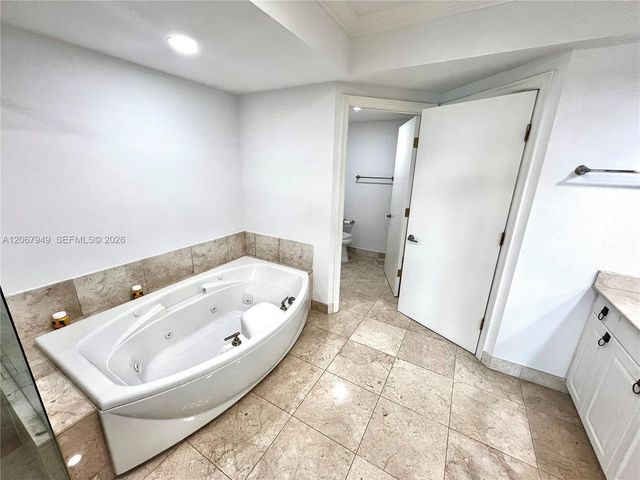 3201 NE 183rd Street 2305, Aventura, FL 33160