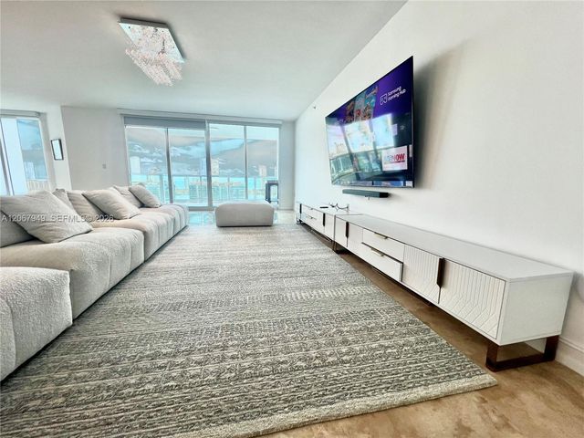 3201 NE 183rd Street 2305, Aventura, FL 33160