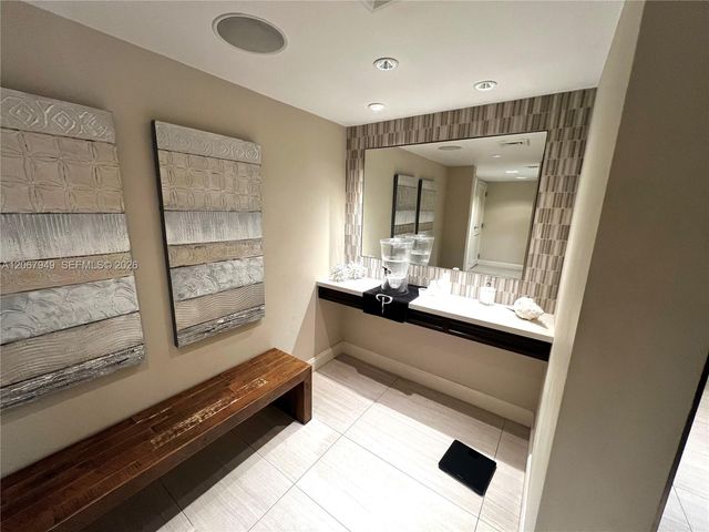 3201 NE 183rd Street 2305, Aventura, FL 33160
