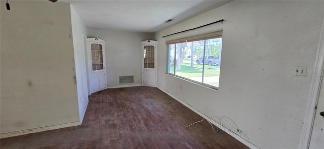 835 BRUCE AVENUE, Clearwater Beach, FL 33767