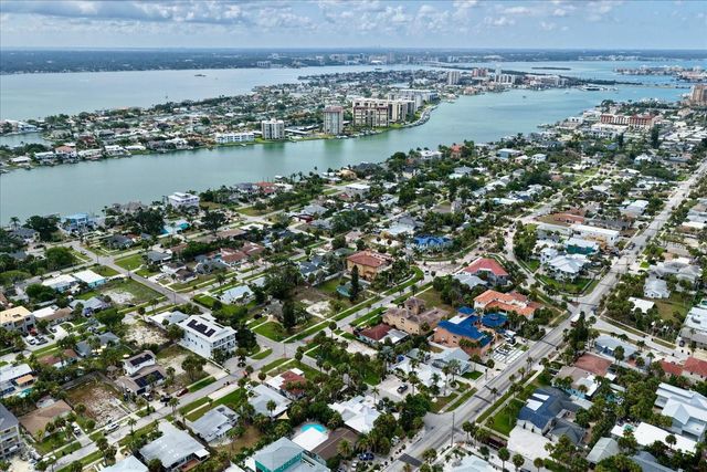 835 BRUCE AVENUE, Clearwater Beach, FL 33767