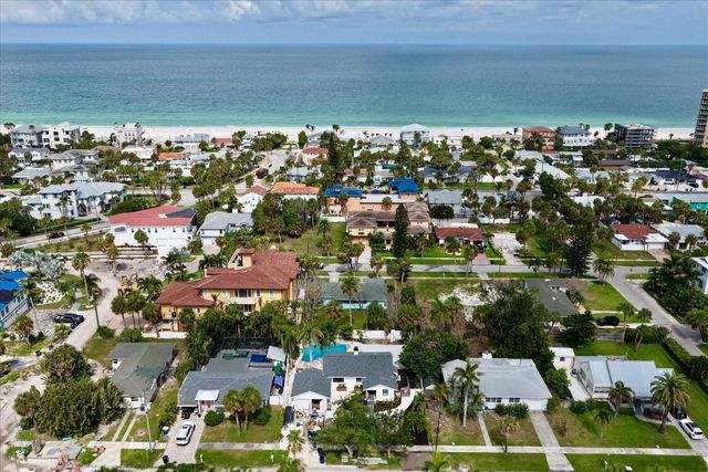835 BRUCE AVENUE, Clearwater Beach, FL 33767