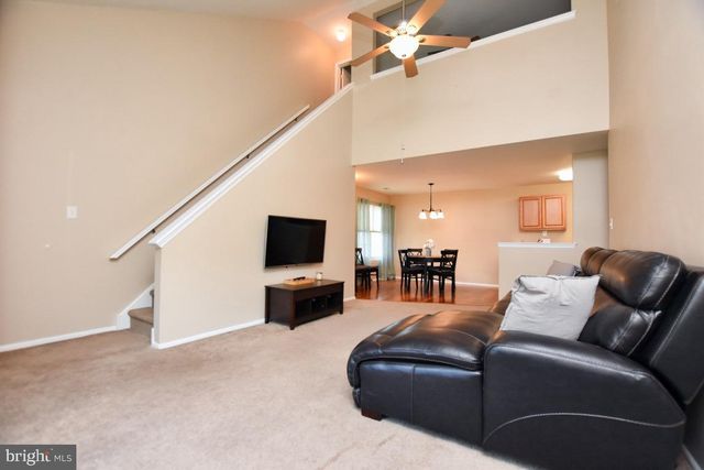1112 SQUIRREL RD, Marlton, NJ 08053