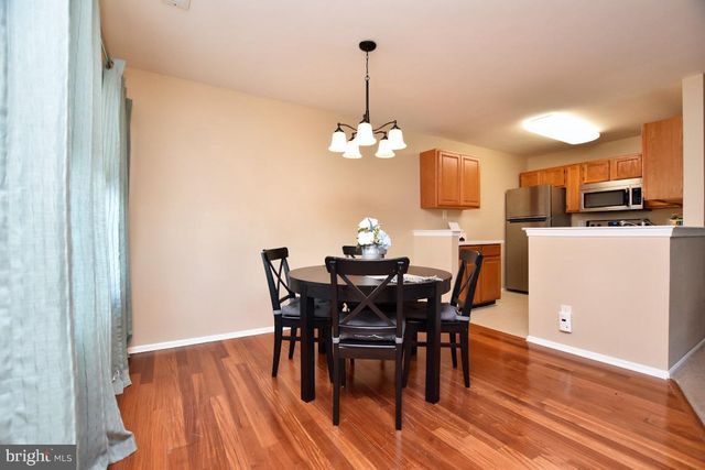 1112 SQUIRREL RD, Marlton, NJ 08053