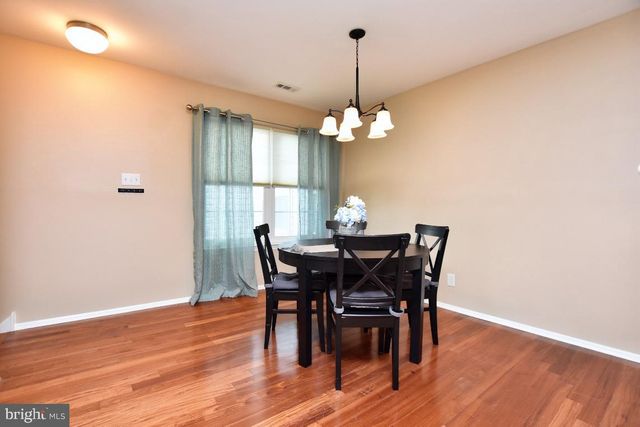 1112 SQUIRREL RD, Marlton, NJ 08053