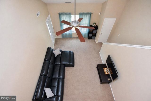 1112 SQUIRREL RD, Marlton, NJ 08053