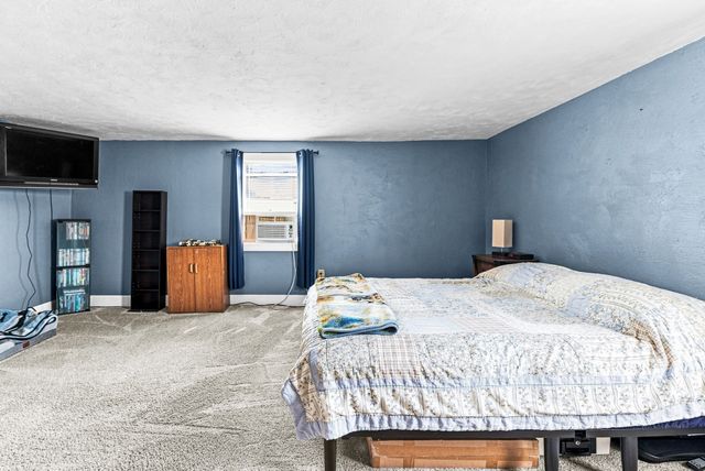 577 Pokross St, Fall River, MA 02724