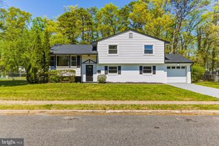 11 YALE RD, Atco, NJ 08004