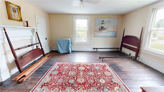 329 Pender Street, Mount Airy, NC 27030