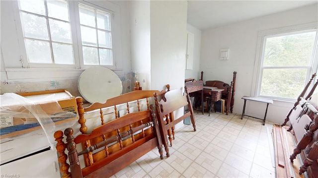 329 Pender Street, Mount Airy, NC 27030