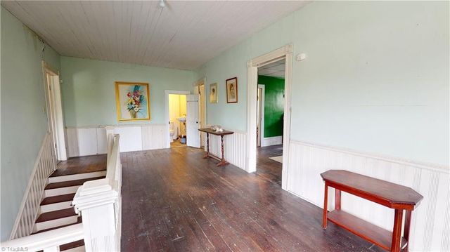 329 Pender Street, Mount Airy, NC 27030