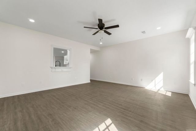 315 Lamplighter Drive, Haskell, AR 72015