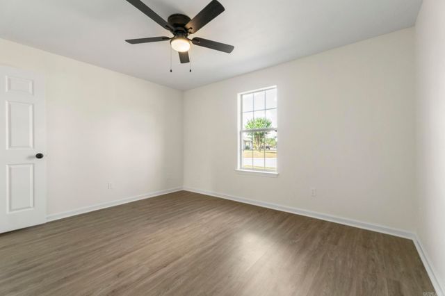 315 Lamplighter Drive, Haskell, AR 72015
