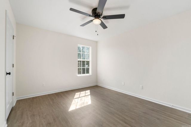 315 Lamplighter Drive, Haskell, AR 72015