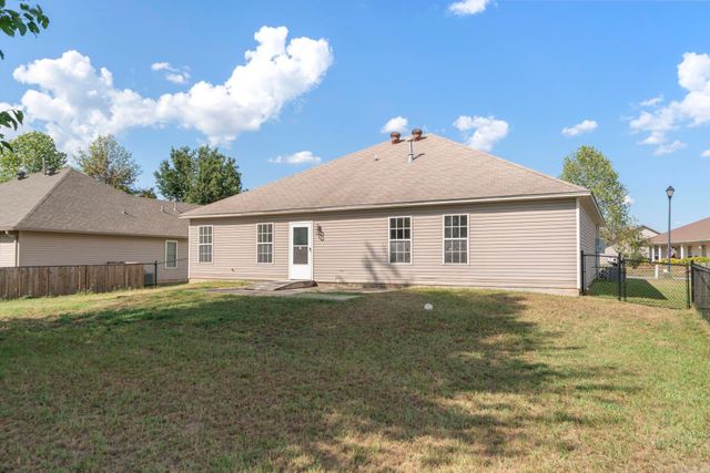 315 Lamplighter Drive, Haskell, AR 72015