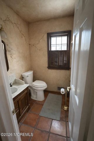 4 Marc Road, West Long Branch, NJ 07764