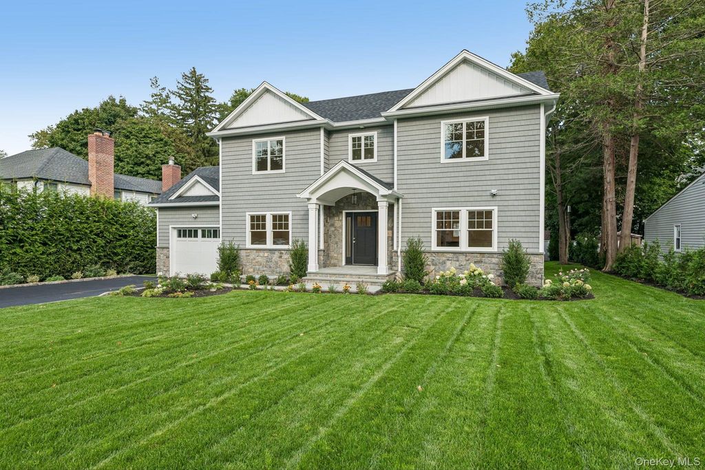 12 Orchard Meadow Road, East Williston, NY 11596 — photo 2
