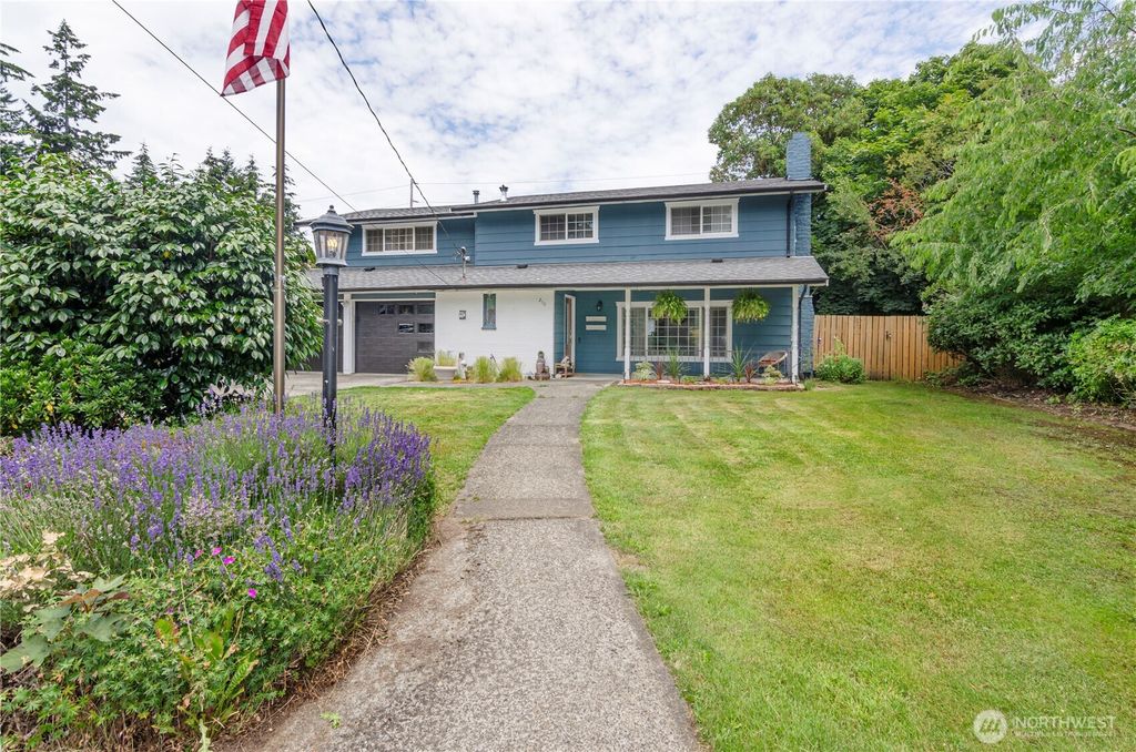 210 Shadow Lane NE, Olympia, WA 98506