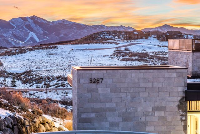 3287 CENTRAL PACIFIC TRL, Park City, UT 84098