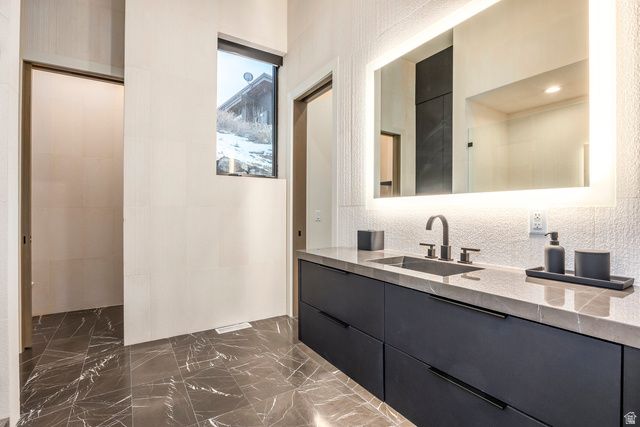 3287 CENTRAL PACIFIC TRL, Park City, UT 84098