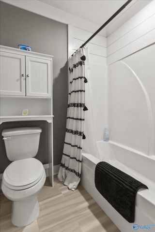 23567 Piney Creek Drive, Athens, AL 35613