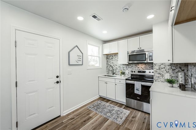 1100 E 16th St, Richmond, VA 23224