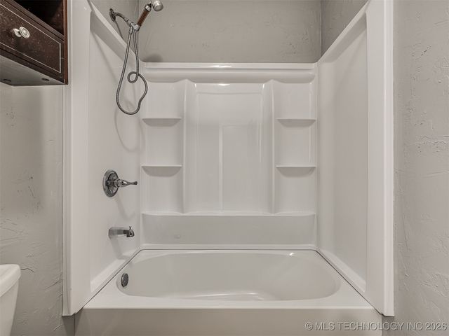 11840 N 190TH East Avenue, Collinsville, OK 74021