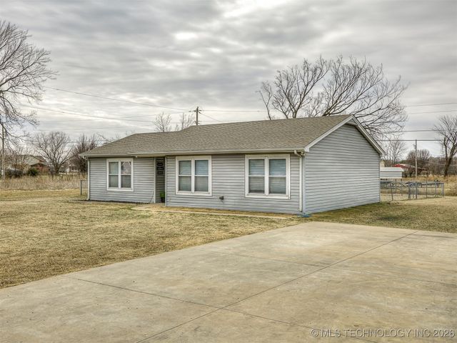 11840 N 190TH East Avenue, Collinsville, OK 74021