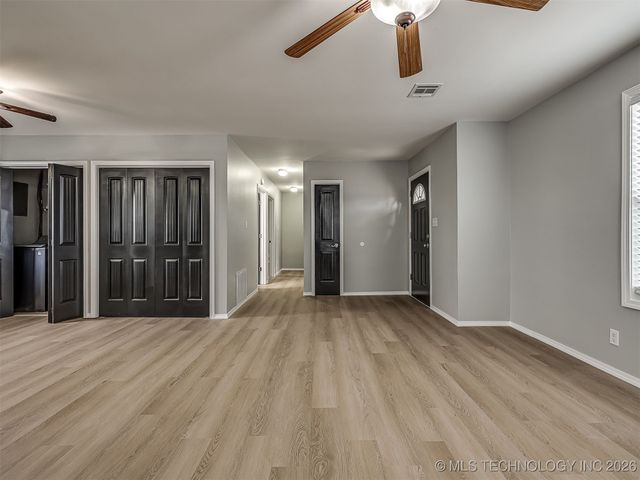 11840 N 190TH East Avenue, Collinsville, OK 74021