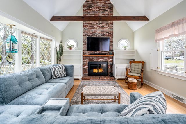 14 Daisy Lane, South Yarmouth, MA 02664