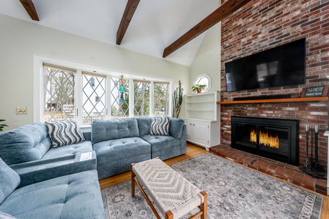 14 Daisy Lane, South Yarmouth, MA 02664