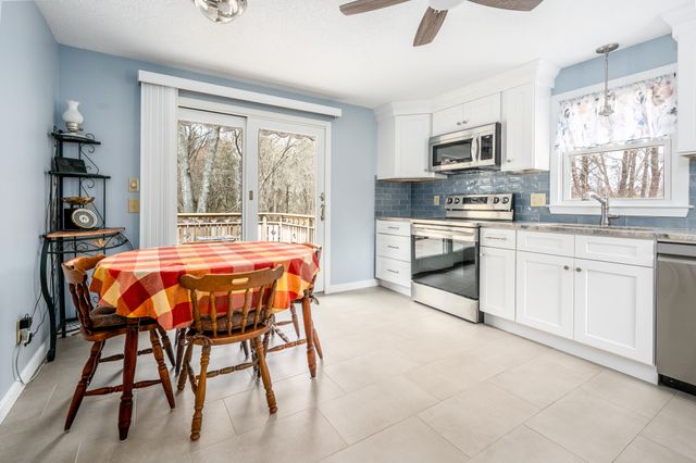 14 Daisy Lane, South Yarmouth, MA 02664