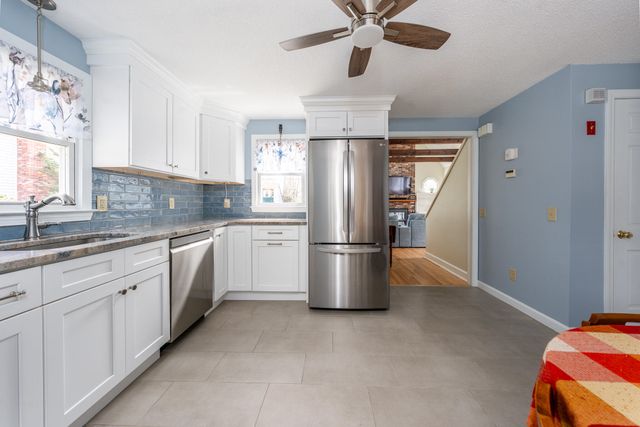 14 Daisy Lane, South Yarmouth, MA 02664