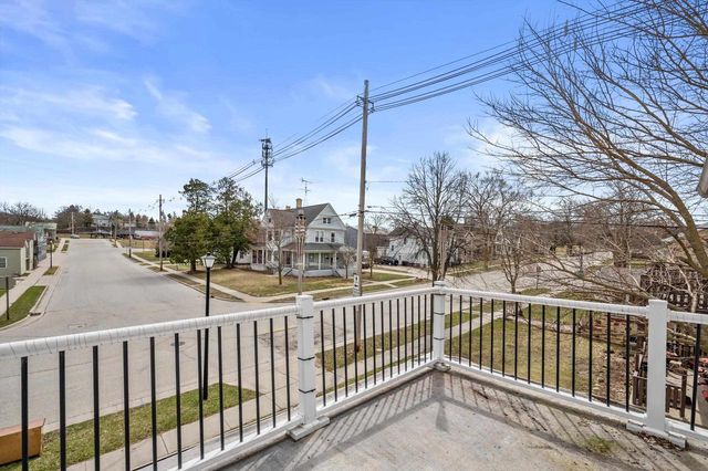 48 S MILWAUKEE STREET, Plymouth, WI 53073