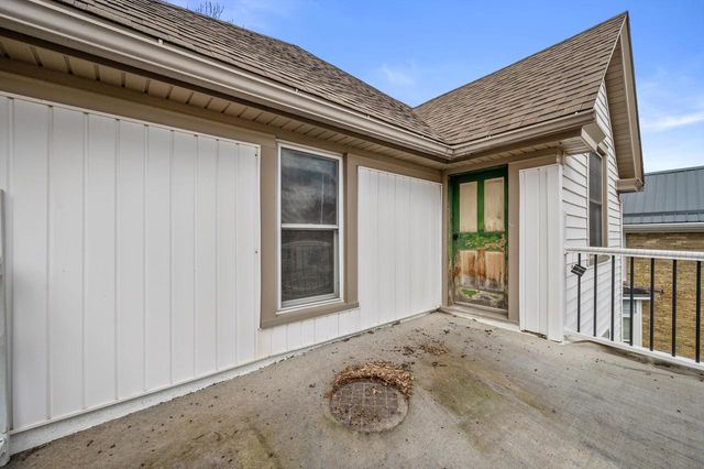 48 S MILWAUKEE STREET, Plymouth, WI 53073