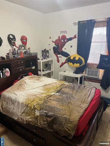 418 Howe Avenue, Passaic, NJ 07055