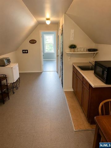 418 Howe Avenue, Passaic, NJ 07055