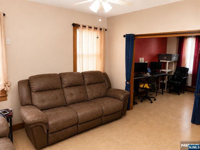 418 Howe Avenue, Passaic, NJ 07055
