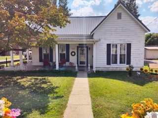308 W Bellville, Marion, KY 42064