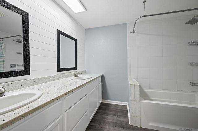 43029 Norman Dyer Ln, Gonzales, LA 70737
