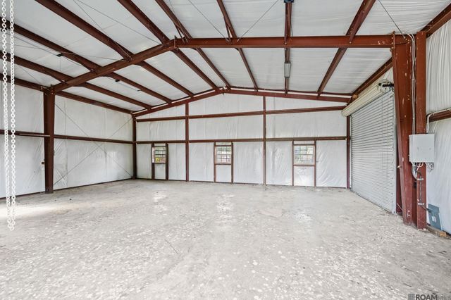 43029 Norman Dyer Ln, Gonzales, LA 70737